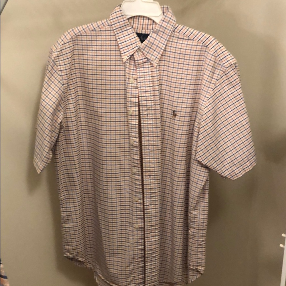 Short sleeve button down polo